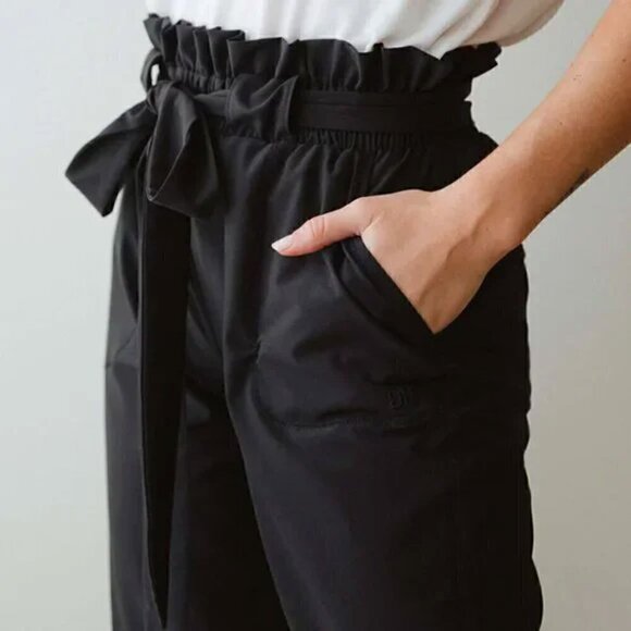 ALBION Bow Belt Paperbag Capri Pants Size Small - Picture 2 of 10